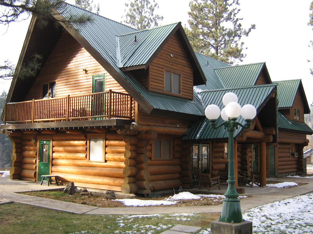 Rainbow Lake Castle Resort Princeton Exterior foto